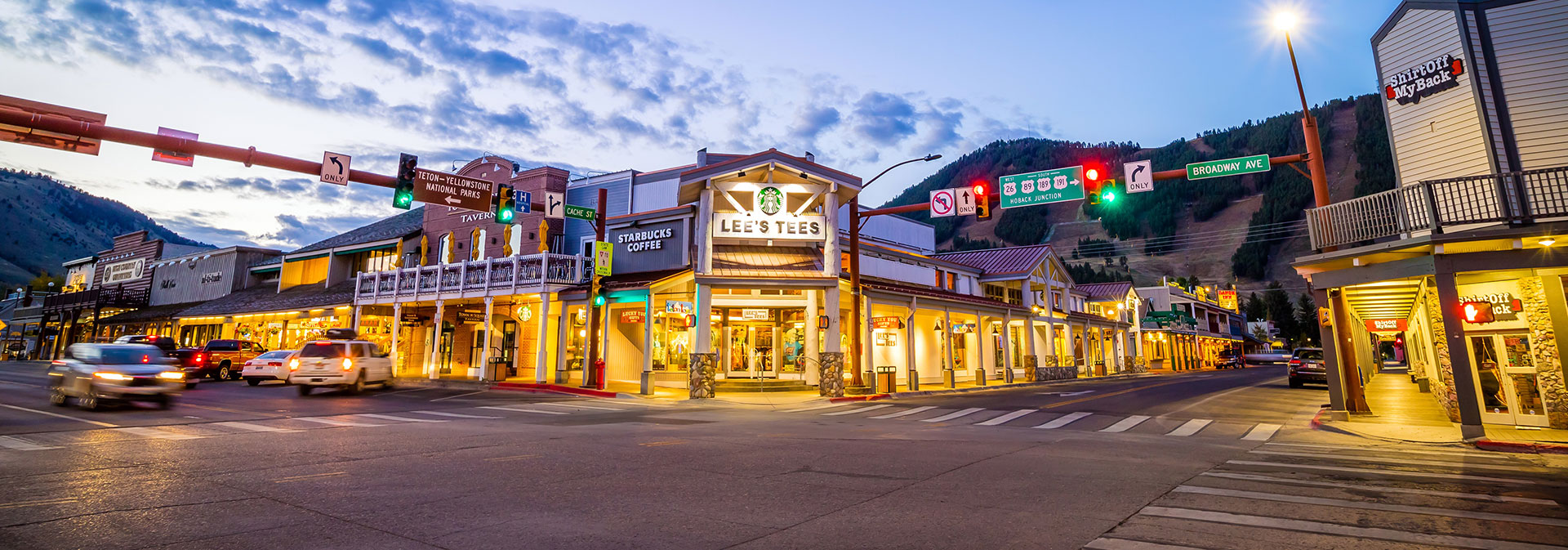 Gateway Communities and the Impacts of COVID19 CONVERGE Natural